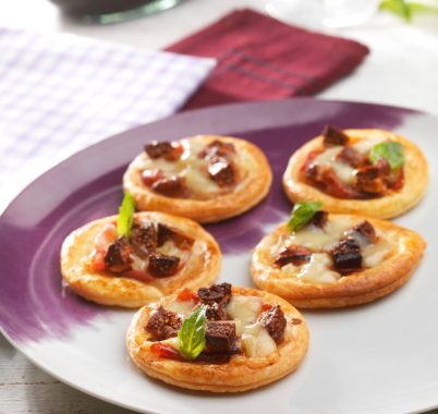 Bouchees Au Comte Figues Jambon Cru Et Basilic Sm