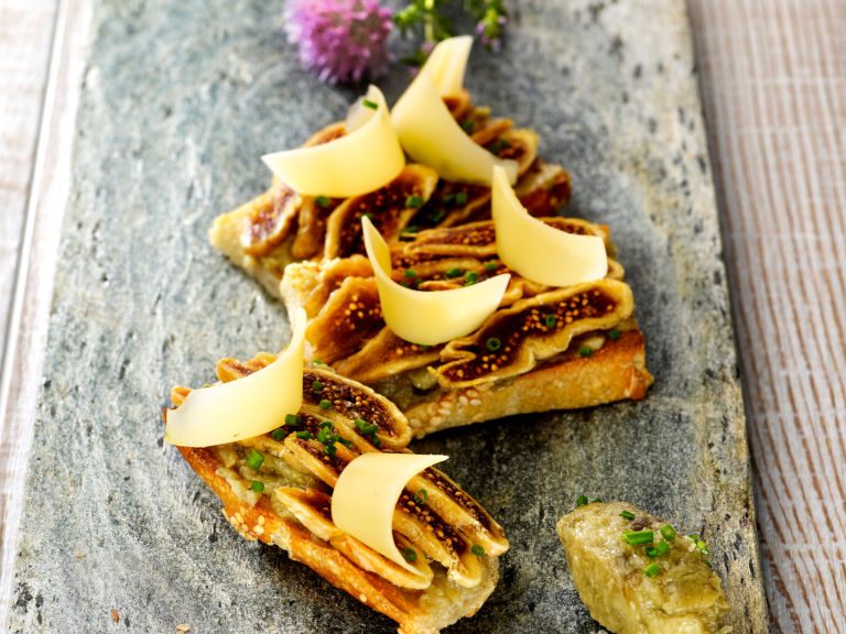 Tartine with Eggplant Caviar, Figs and Comté Cheese 26 Tartine With Eggplant Caviar Sm